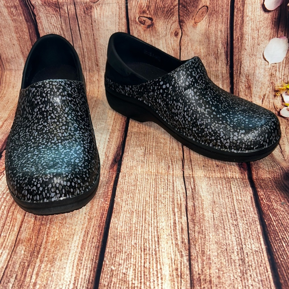 Crocs neria pro II work clogs